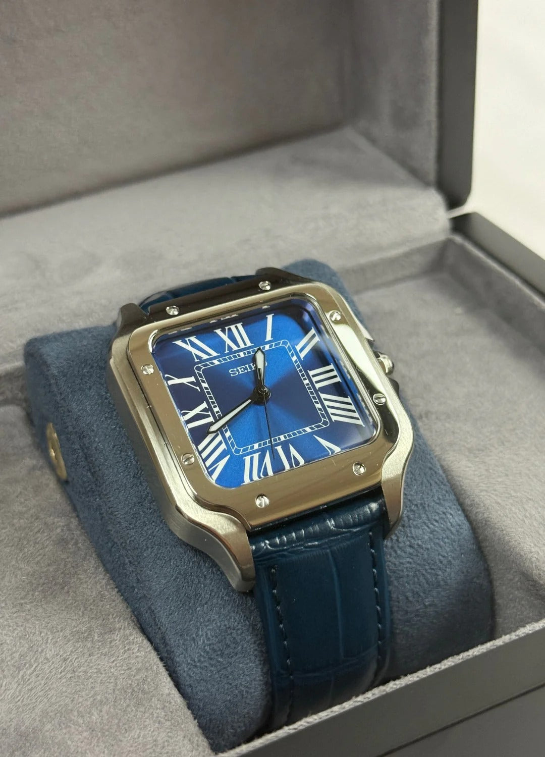 VESTOS BLUE LEATHER